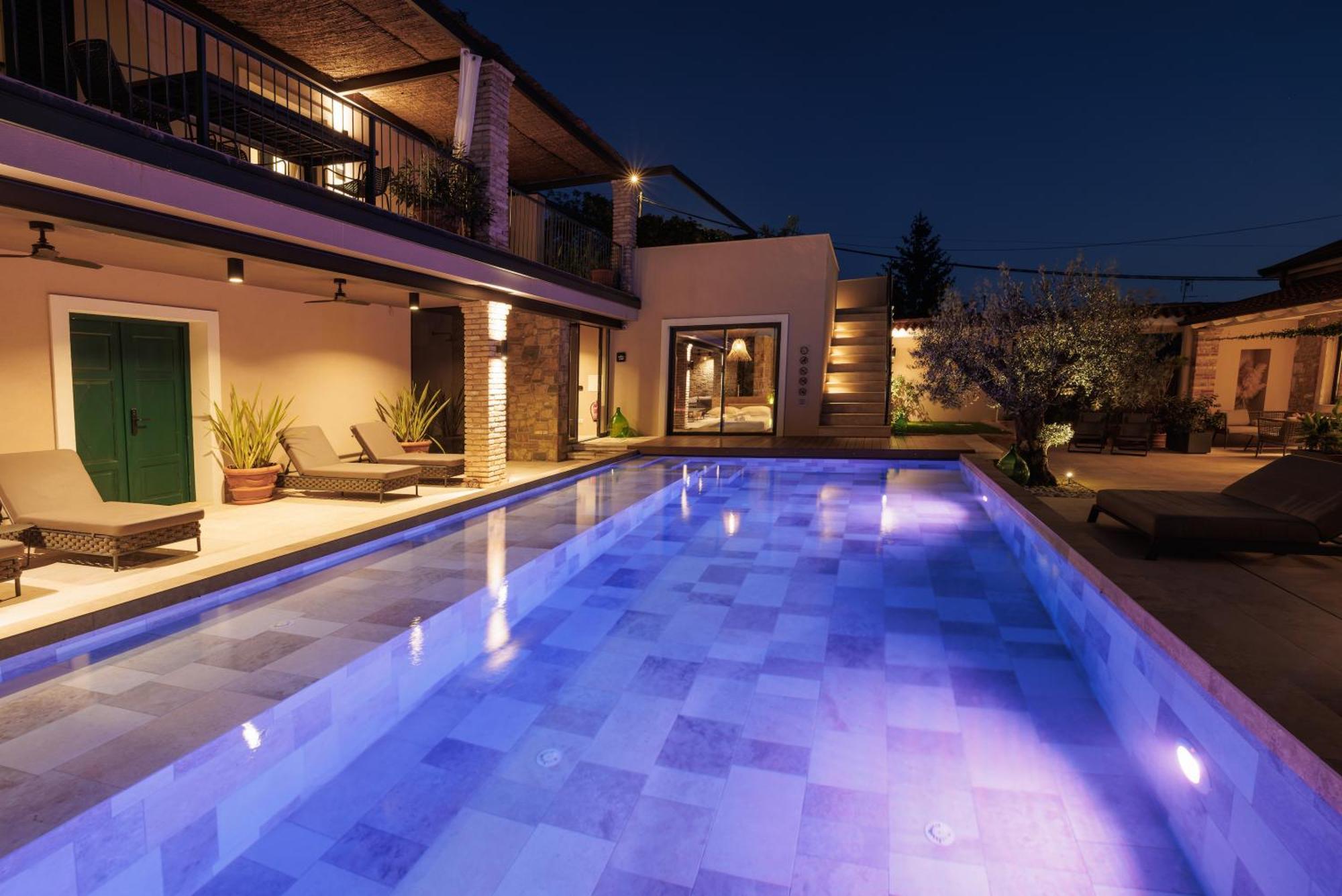 Vila Robida & Spa Crni Kal Exterior photo